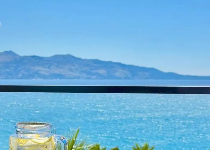 Ama Lejlighed Sarandë